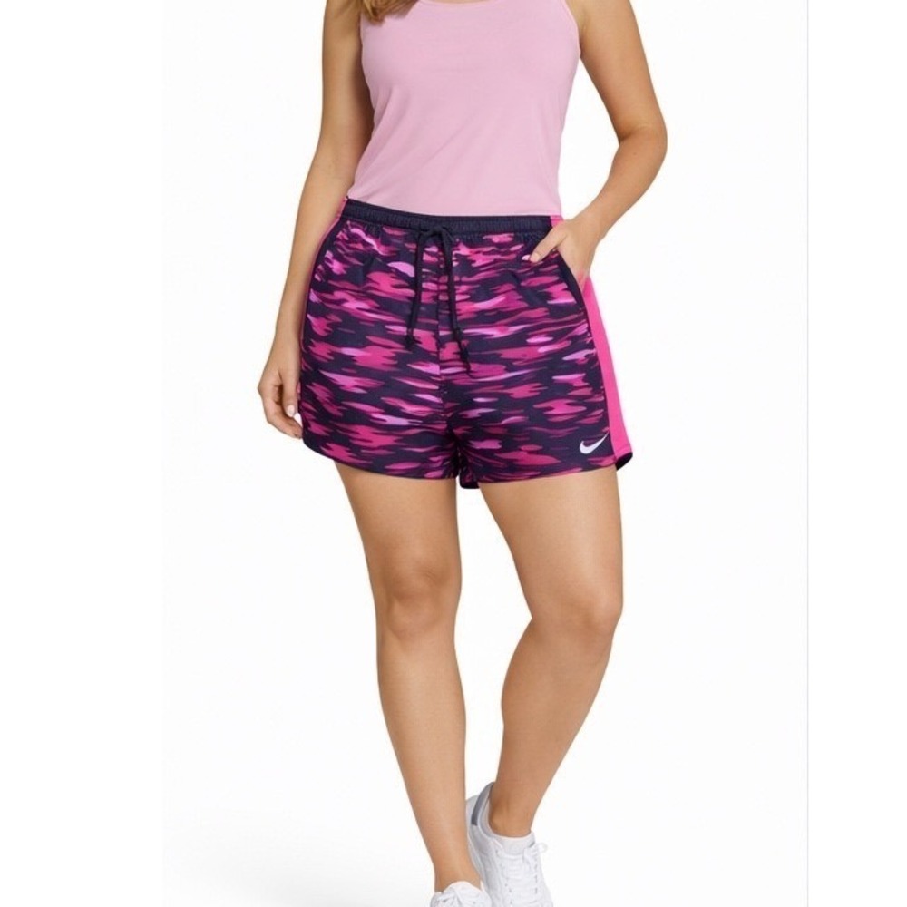 Nike Dri-FIT Women Medium Pink Purple Camo Running‎ Shorts Mesh Side Panels 365 - Picture 2 of 9